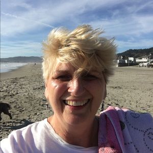 Meet your Posher, Janine